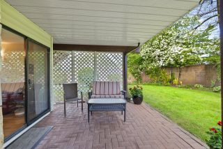 Photo 12: 108 15153 98 Avenue in Surrey: Guildford Townhouse for sale in "Glenwood Village" (North Surrey)  : MLS®# R2880208