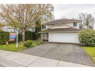 Photo 2: 45200 DEANS Avenue in Chilliwack: Chilliwack W Young-Well House for sale : MLS®# R2678203