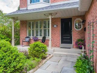 Photo 2: 47 Hedgewood Drive in Markham: Unionville House (3-Storey) for sale : MLS®# N4392239