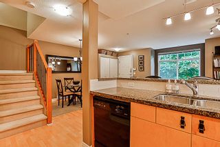 Photo 14: 33 7488 SOUTHWYNDE Avenue in Burnaby: South Slope Townhouse for sale in "LEDGESTONE 1" (Burnaby South)  : MLS®# R2176446