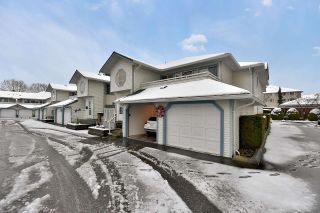 Photo 1: 14 19797 64TH Avenue in Langley: Willoughby Heights Townhouse for sale in "Cheriton Park" : MLS®# R2639782