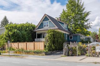 Photo 1: 456 E KEITH Road in North Vancouver: Central Lonsdale House for sale : MLS®# R2708622