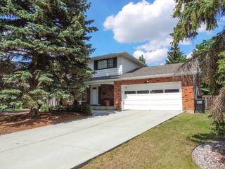 Main Photo: 40 WESTRIDGE Road in Edmonton: Zone 22 House for sale : MLS®# E4343875