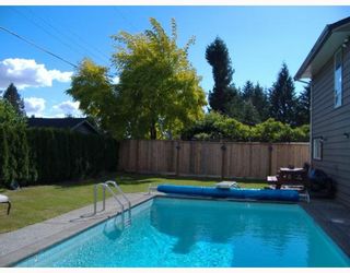Photo 3: 1226 DOGWOOD in North Vancouver: Norgate House for sale in "NORGATE" : MLS®# V781978