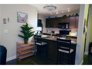 Photo 7: 404 3260 ST JOHNS Street in Port Moody: Port Moody Centre Condo for sale in "THE SQUARE" : MLS®# V1086742
