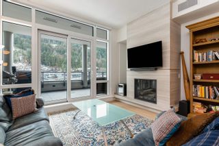 Photo 2: 202 6697 NELSON Avenue in West Vancouver: Horseshoe Bay WV Condo for sale in "THE SANCTUARY" : MLS®# R2839877