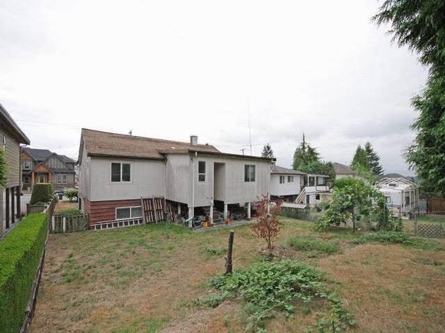 Photo 4: Photos: 270 Mundy Street in Coquitlam: Central Coquitlam House  : MLS®# V1140055