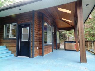 Photo 11: 10015 WESCAN ROAD in Halfmoon Bay: Halfmn Bay Secret Cv Redroofs House for sale (Sunshine Coast)  : MLS®# R2343392