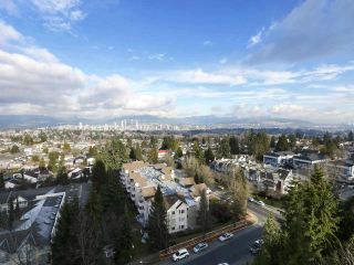 Photo 8: 1406 4160 SARDIS Street in Burnaby: Central Park BS Condo for sale in "Central Park Place" (Burnaby South)  : MLS®# R2428333