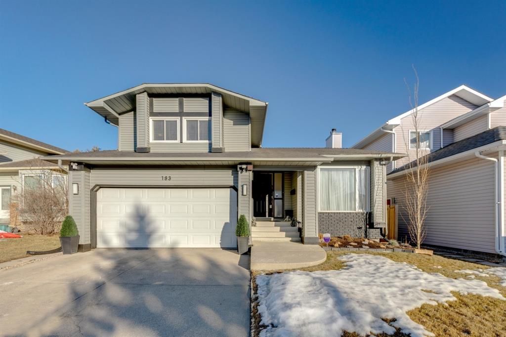 Main Photo: 183 Wood Valley Drive SW in Calgary: Woodbine Detached for sale : MLS®# A1179819