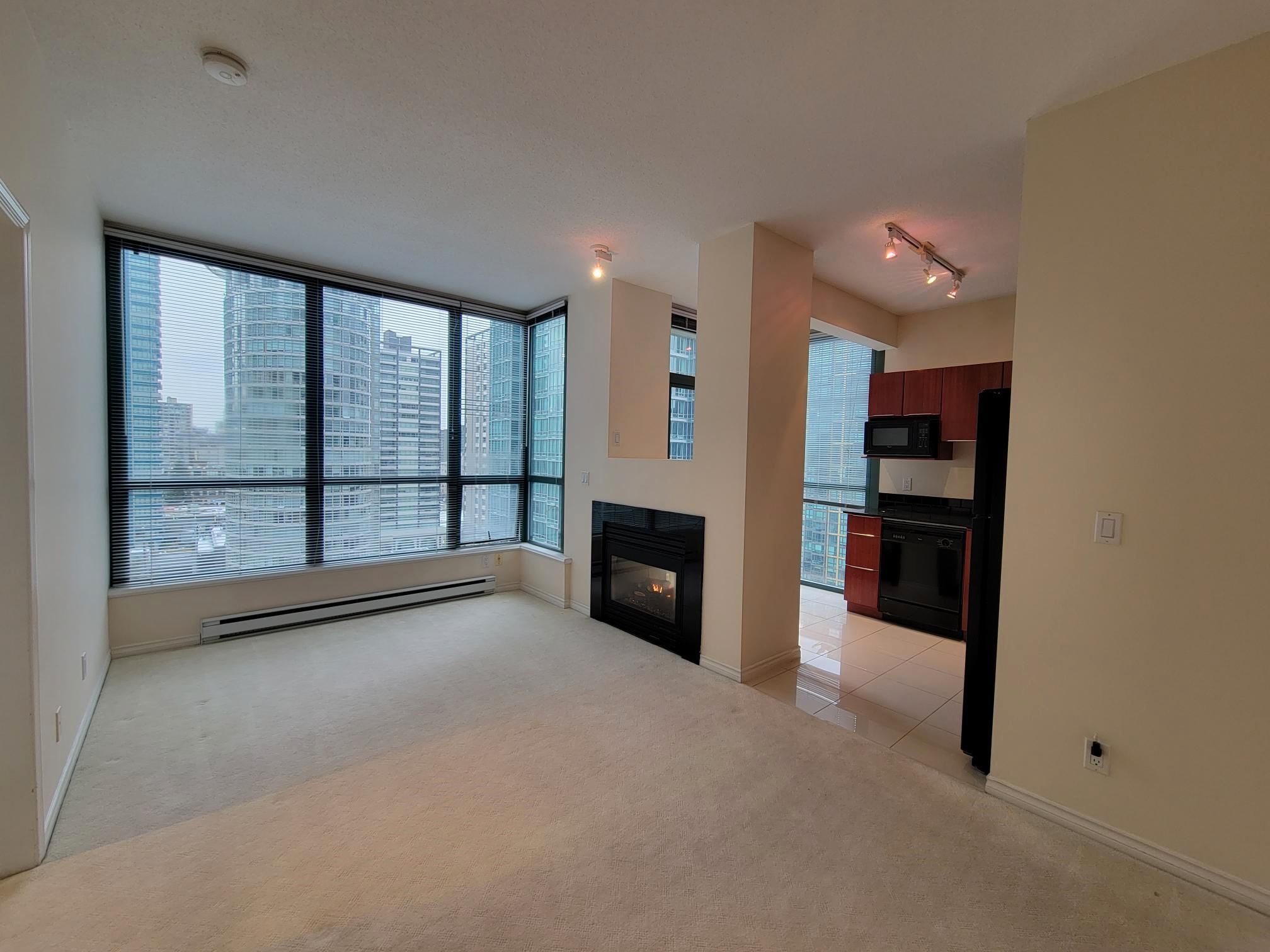 Main Photo: 1604 1239 W GEORGIA Street in Vancouver: Coal Harbour Condo for sale in "THE VENUS" (Vancouver West)  : MLS®# R2817041