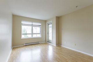 Photo 8: 212 3122 ST JOHNS Street in Port Moody: Port Moody Centre Condo for sale in "Sonrisa" : MLS®# R2270692