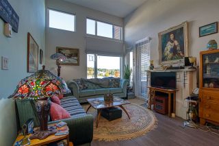 Photo 10: 404 875 GIBSONS Way in Gibsons: Gibsons & Area Condo for sale in "Soames Place" (Sunshine Coast)  : MLS®# R2511351