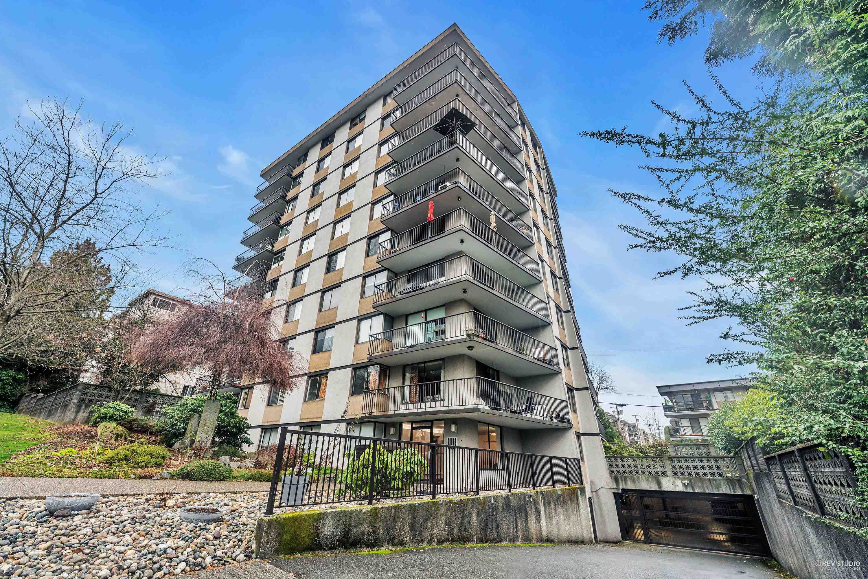 Main Photo: 603 540 LONSDALE Avenue in North Vancouver: Lower Lonsdale Condo for sale : MLS®# R2781106