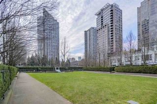 Photo 20: 1907 939 EXPO Boulevard in Vancouver: Yaletown Condo for sale in "Max 2" (Vancouver West)  : MLS®# R2545296