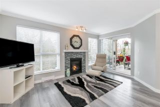 Photo 5: 210 13733 74 Avenue in Surrey: East Newton Condo for sale in "KINGS COURT" : MLS®# R2555646