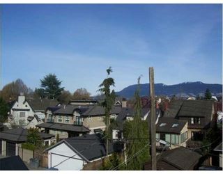 Photo 10: 1819 CREELMAN AV in Vancouver: Condo for sale : MLS®# V815473