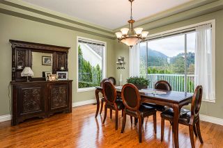 Photo 5: 4388 ESTATE Drive in Sardis - Chwk River Valley: Chilliwack River Valley House for sale (Sardis)  : MLS®# R2404360