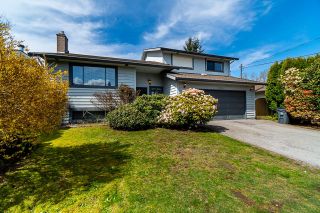 Photo 1: 1959 156 Street in Surrey: King George Corridor House for sale (South Surrey White Rock)  : MLS®# R2677110
