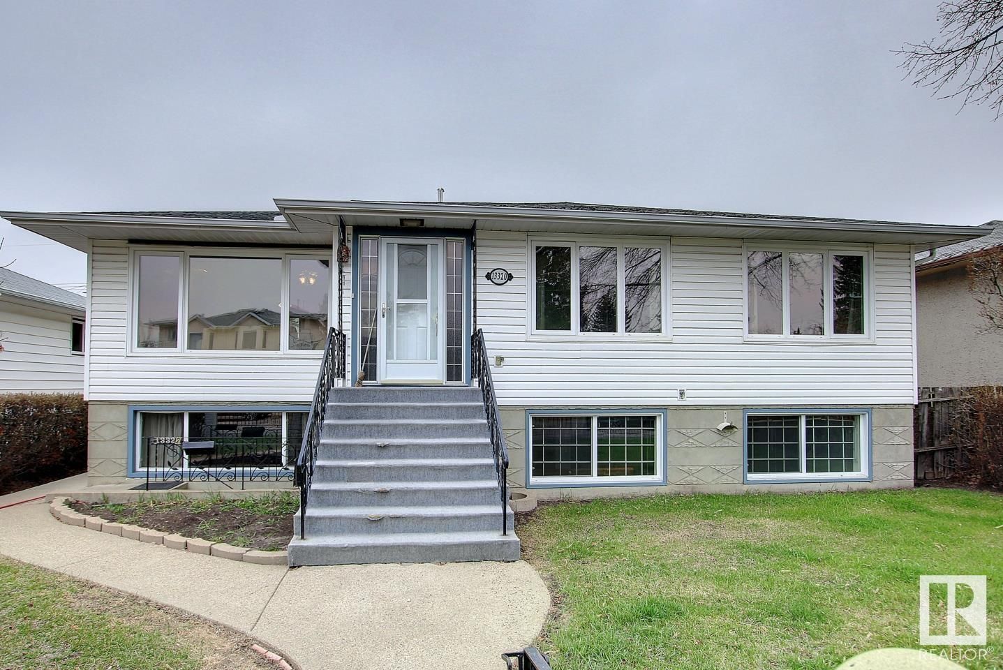 Main Photo: 13320/13322 119 Street in Edmonton: Zone 01 House Duplex for sale : MLS®# E4291319