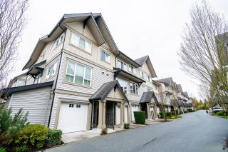 Photo 2: 110 2501 161A Street in Surrey: Grandview Surrey Townhouse for sale in "HIGHLAND PARK" (South Surrey White Rock)  : MLS®# R2870169