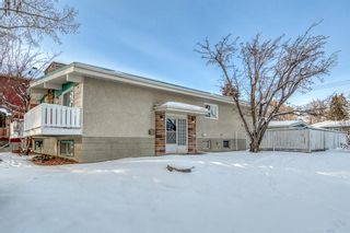 Photo 2: 704 702 54 Avenue SW in Calgary: Windsor Park Full Duplex for sale : MLS®# A2022825