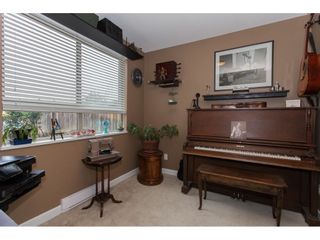 Photo 14: 112 20861 83 Avenue in Langley: Willoughby Heights Condo for sale in "Athenry Gate" : MLS®# R2265716