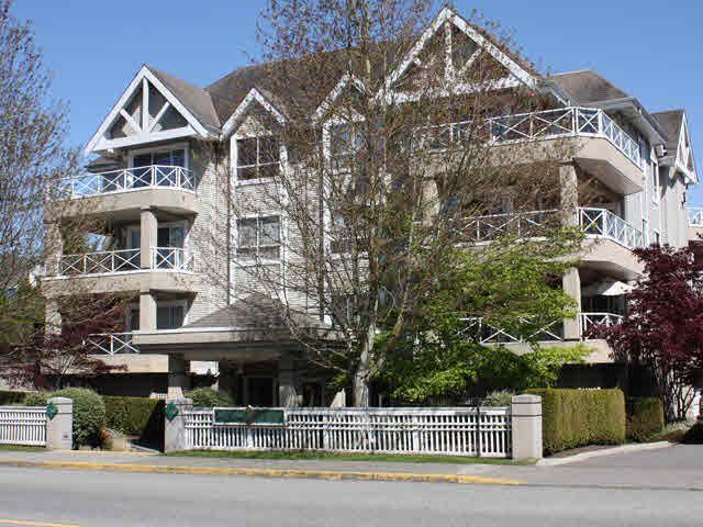 Main Photo: 307 5568 201A STREET in : Langley City Condo for sale : MLS®# F1435087