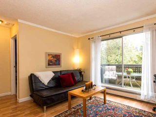 Photo 1: 301 809 W 16TH Street in North Vancouver: Hamilton Condo for sale in "PANORAMA COURT" : MLS®# V1120495