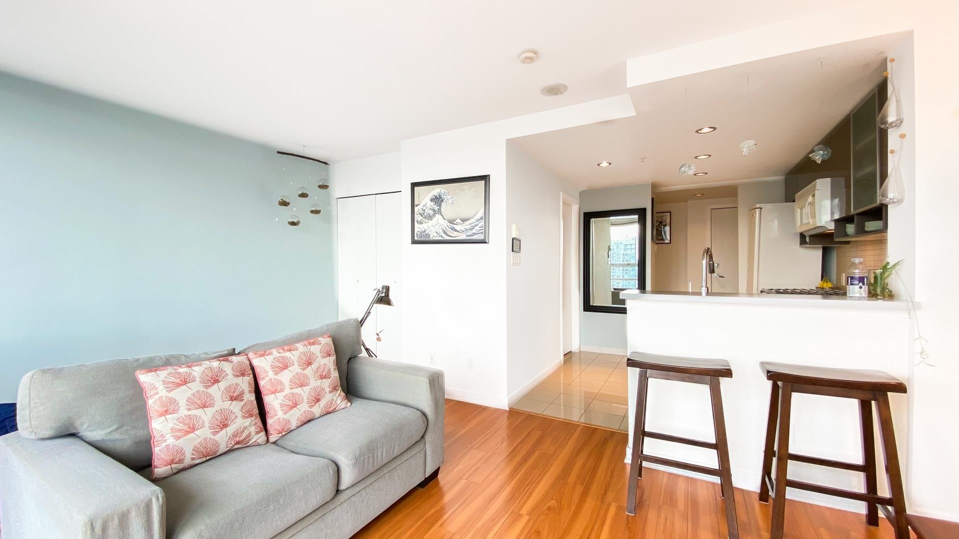 Main Photo: 3001 928 BEATTY STREET in : Yaletown Condo for sale : MLS®# R2616135