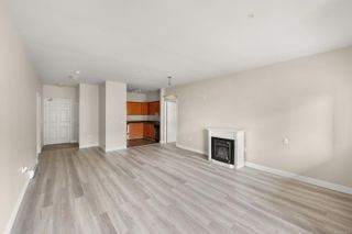 Photo 3: 106 360 Goldstream Ave in Colwood: Co Colwood Corners Condo for sale : MLS®# 905912