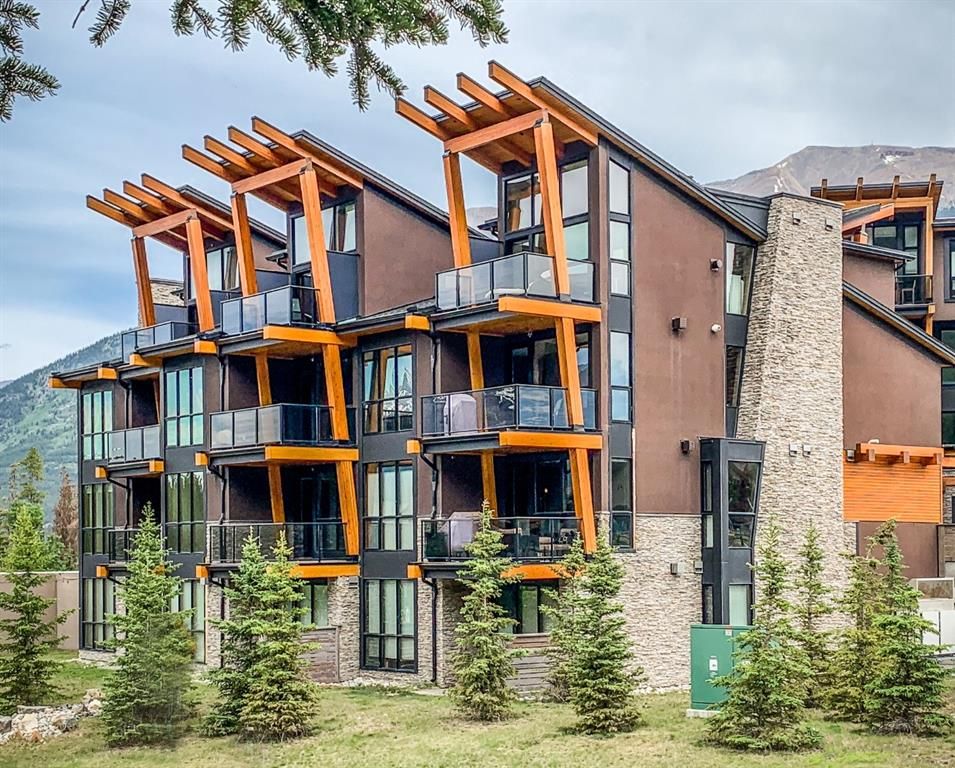 Main Photo: 103 101G Stewart Creek Rise: Canmore Row/Townhouse for sale : MLS®# A1122125