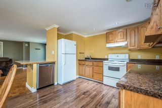 Photo 19: 2110 & 2112 St Margarets Bay Road in Timberlea: 40-Timberlea, Prospect, St. Marg Residential for sale (Halifax-Dartmouth)  : MLS®# 202219141