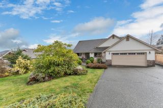 Main Photo: 2873 Denman St in Campbell River: CR Willow Point House for sale : MLS®# 899165