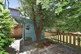 Photo 5: 2236 E PENDER Street in Vancouver: Hastings House for sale in "GRANDVIEW" (Vancouver East)  : MLS®# R2073977