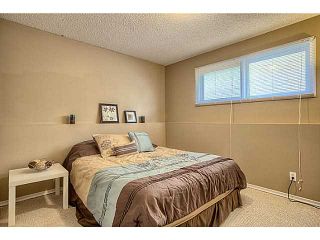 Photo 15: 28 WOODGLEN Mews SW in CALGARY: Woodbine Residential Detached Single Family for sale (Calgary)  : MLS®# C3611974