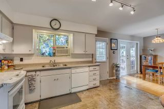 Photo 9: 1900 WINSLOW Avenue in Coquitlam: Central Coquitlam House for sale : MLS®# R2093268