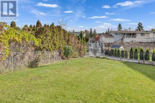 Photo 18: 909 Currell Crescent in Kelowna: House for sale : MLS®# 10301900