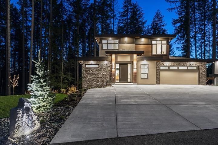 Main Photo: 1506 CRYSTAL CREEK Drive in Port Moody: Anmore House for sale : MLS®# R2733334