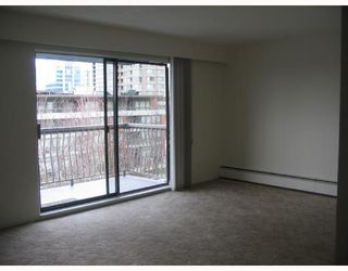 Photo 4: 305 6340 BUSWELL Street in Richmond: Brighouse Condo for sale in "BLUE HAVEN ROYAL" : MLS®# V692390