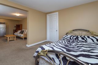 Photo 32: 104 Burnett Rd in View Royal: VR View Royal Single Family Residence for sale : MLS®# 963709