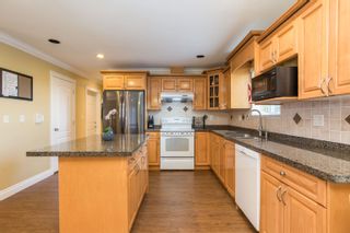 Photo 2: 23572 112B Avenue in Maple Ridge: Cottonwood MR House for sale : MLS®# R2832955