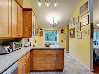 Photo 7: 4504 Carolwood Crt in Saanich: SE Broadmead House for sale (Saanich East)  : MLS®# 919264