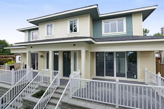 Photo 1: 2 214 W 6TH Street in North Vancouver: Lower Lonsdale 1/2 Duplex for sale : MLS®# R2359302