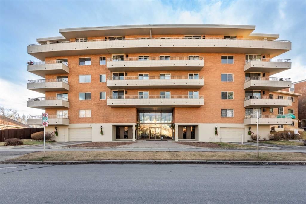Main Photo: 202 629 Royal Avenue SW in Calgary: Upper Mount Royal Apartment for sale : MLS®# A2096302