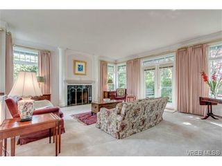 Photo 3: 1615 York Pl in VICTORIA: OB North Oak Bay House for sale (Oak Bay)  : MLS®# 707996