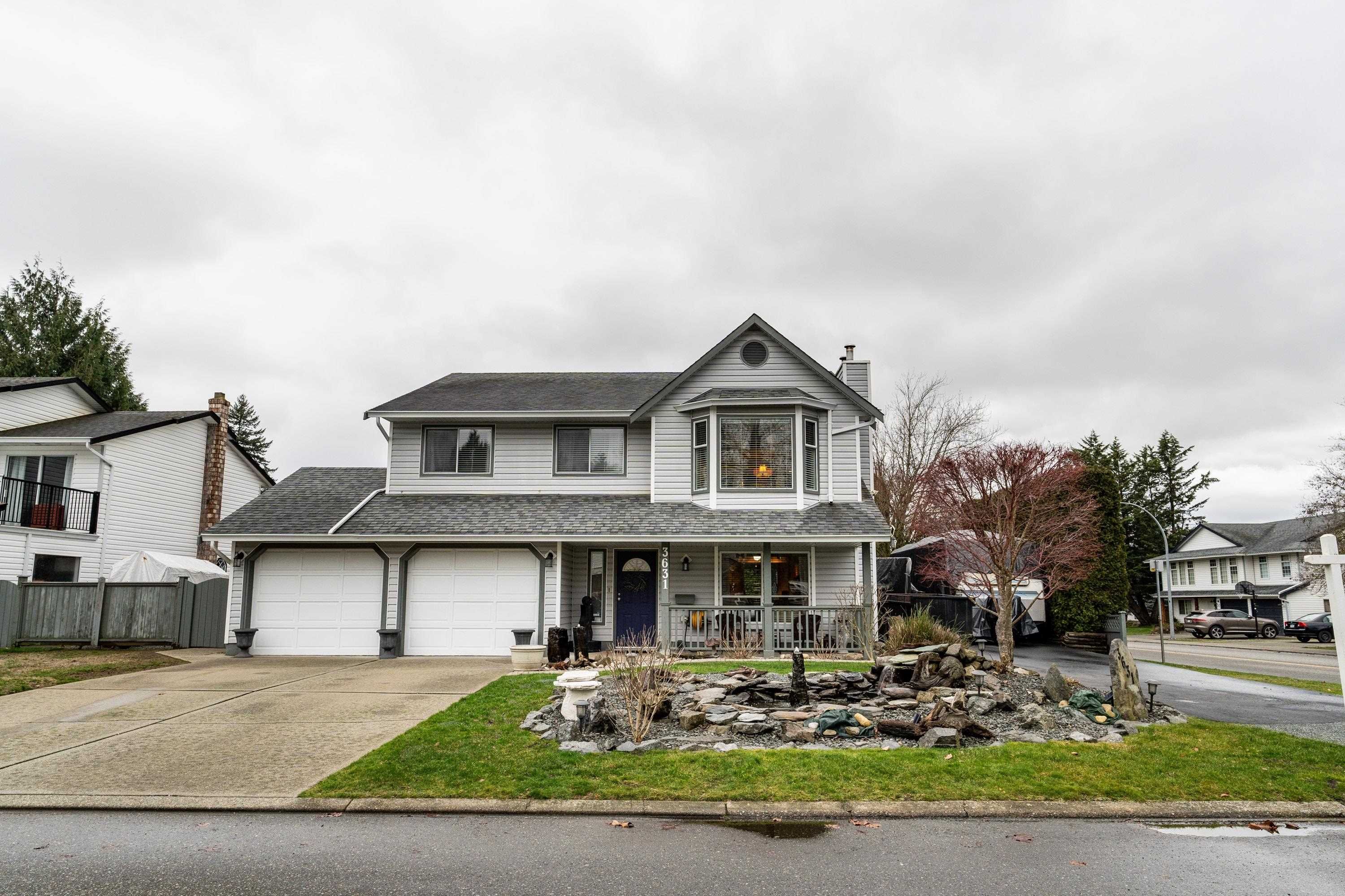 Main Photo: 3631 EXBURY Place in Abbotsford: Abbotsford East House for sale in "Bateman" : MLS®# R2836728