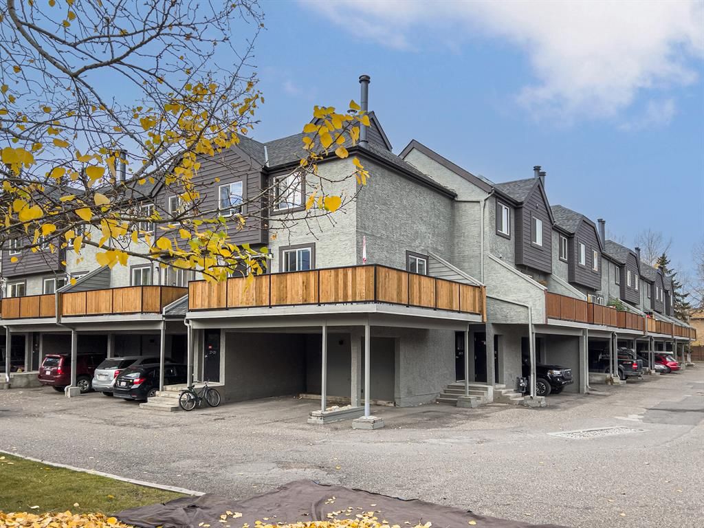 Main Photo: 12 1119 Railway Avenue: Canmore Row/Townhouse for sale : MLS®# A2004115