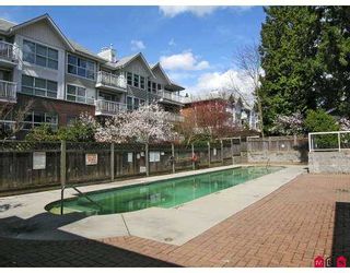 Photo 10: 102 9668 148TH Street in Surrey: Guildford Condo for sale in "Hartford Woods" (North Surrey)  : MLS®# F2708575
