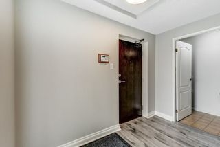 Photo 4: 1107 15 Maitland Place in Toronto: Cabbagetown-South St. James Town Condo for lease (Toronto C08)  : MLS®# C5802884